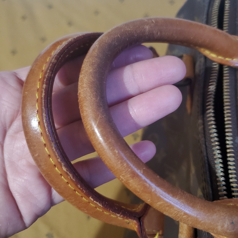 Louis Vuitton Speedy 25 - Picture 10 of 14